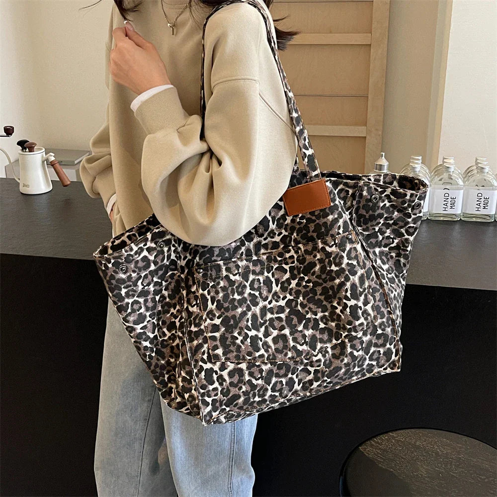 תיק מנומר דגם שובל